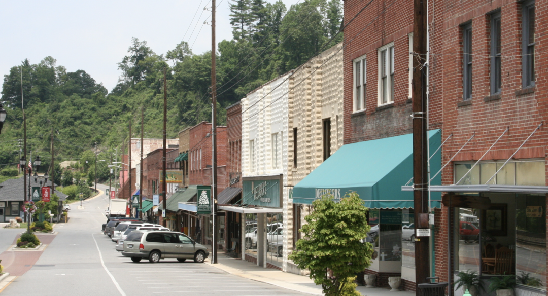 Can The Small Town Of Spruce Pine NC Bring China To Its Knees?
